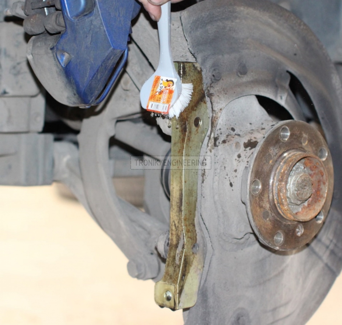 cleaning bracing plane & thread parts& wash & blow dry - TRONIK.AE cleaning bracing plane & thread parts& wash & blow dry