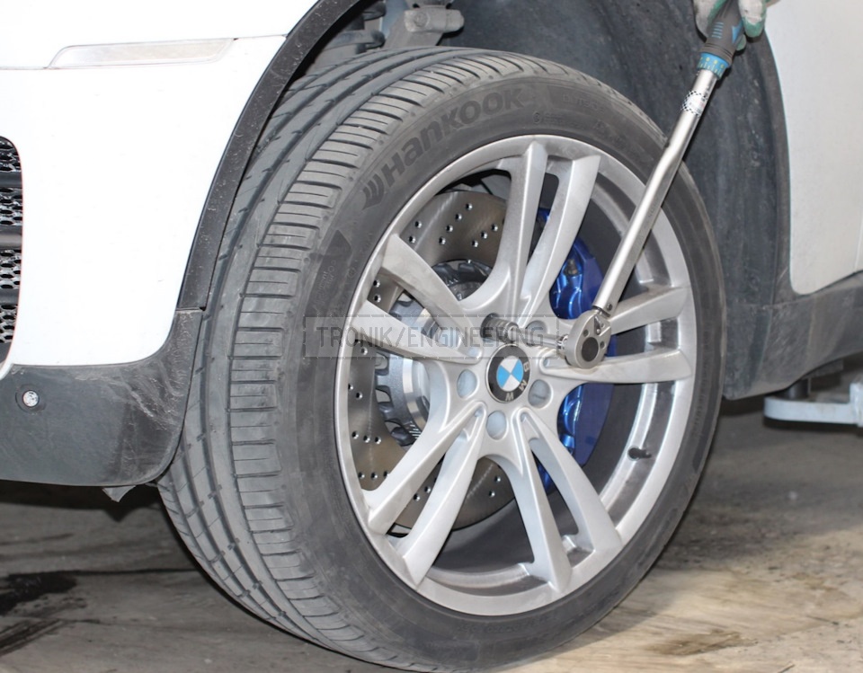 lower the car wheel 5mm off the floor - TRONIK.AE lower the car wheel 5mm off the floor