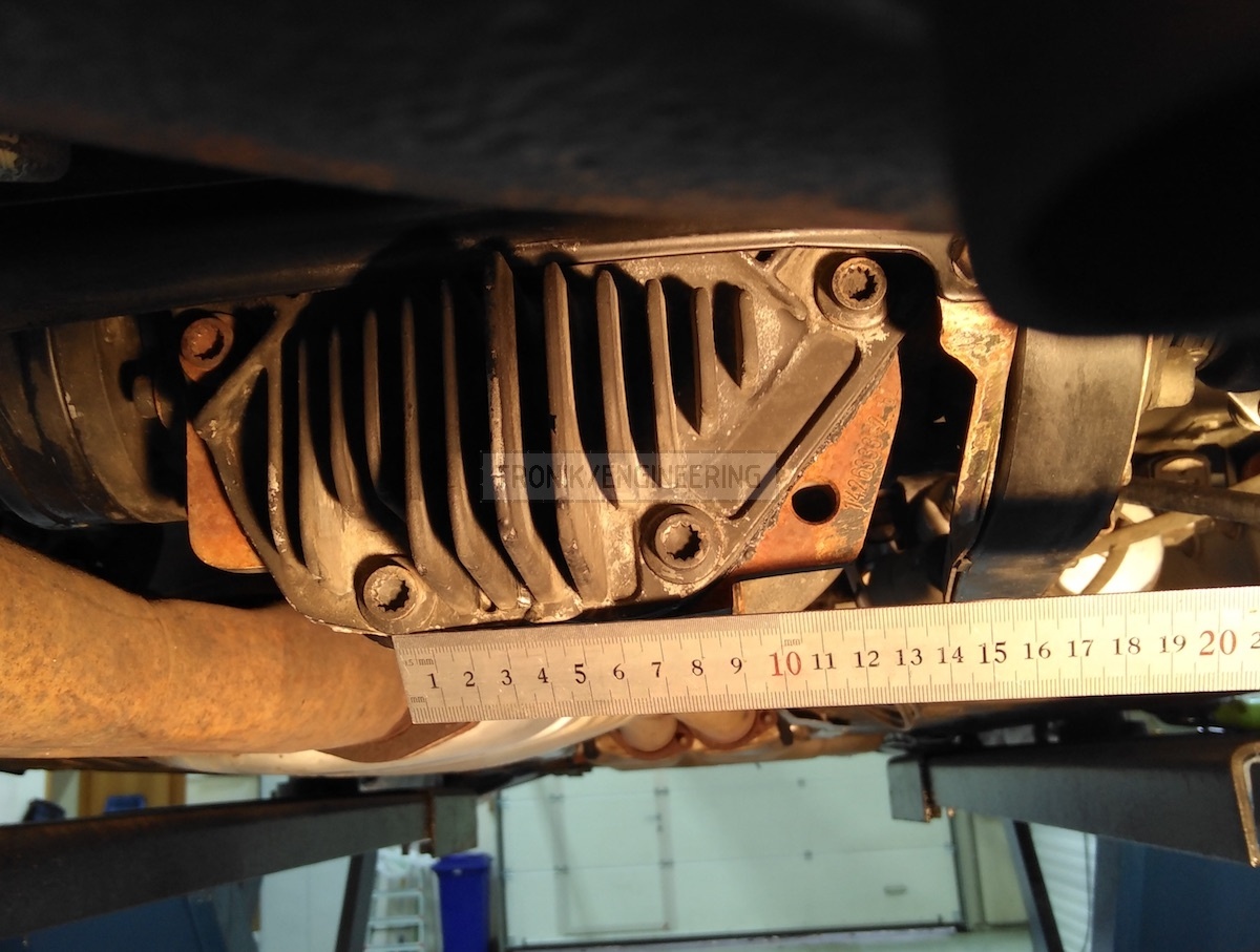 measuring reducer lid dimentions Mercedes Benz W124 E60 AMG Pic2 - TRONIK.AE measuring reducer lid dimentions Mercedes Benz W124 E60 AMG Pic2