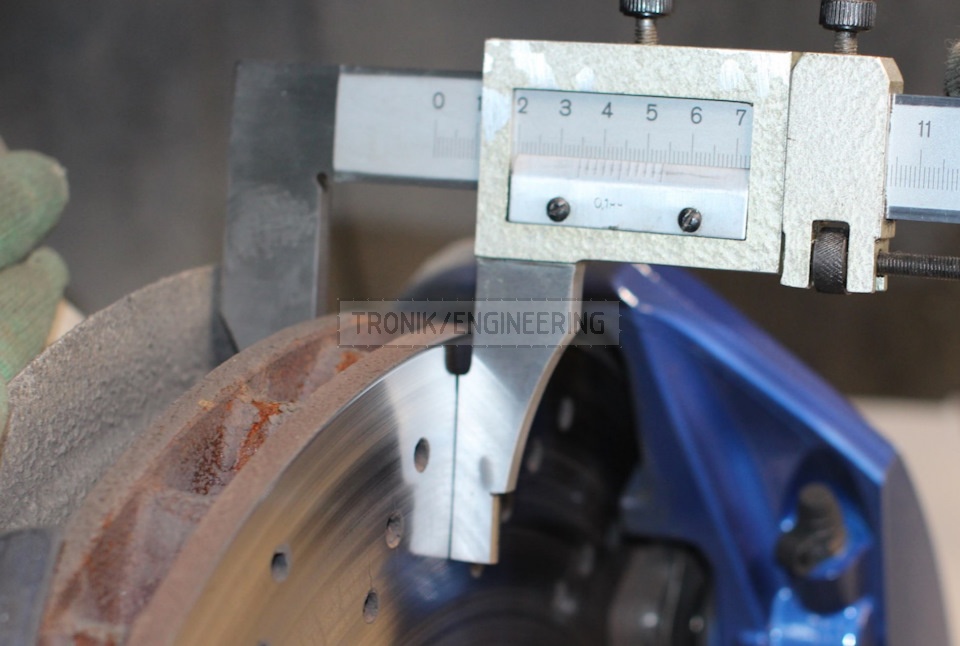 second step changing brake pad multipot caliper - TRONIK.AE second step changing brake pad multipot caliper