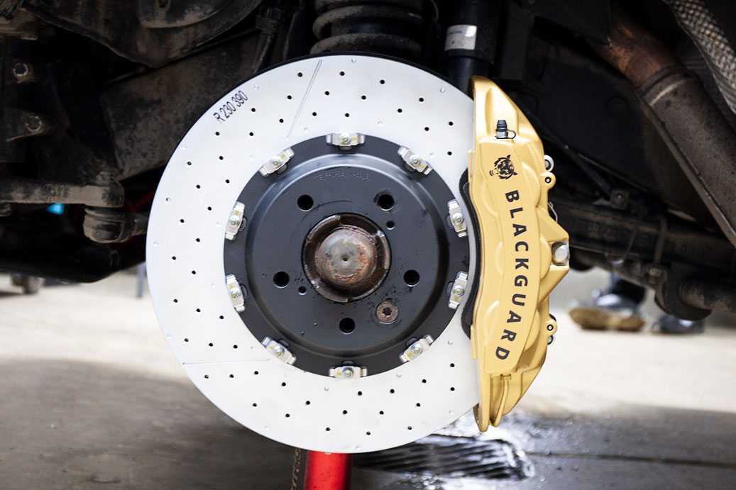 Brake system Mercedes-Benz W463. Pic 1