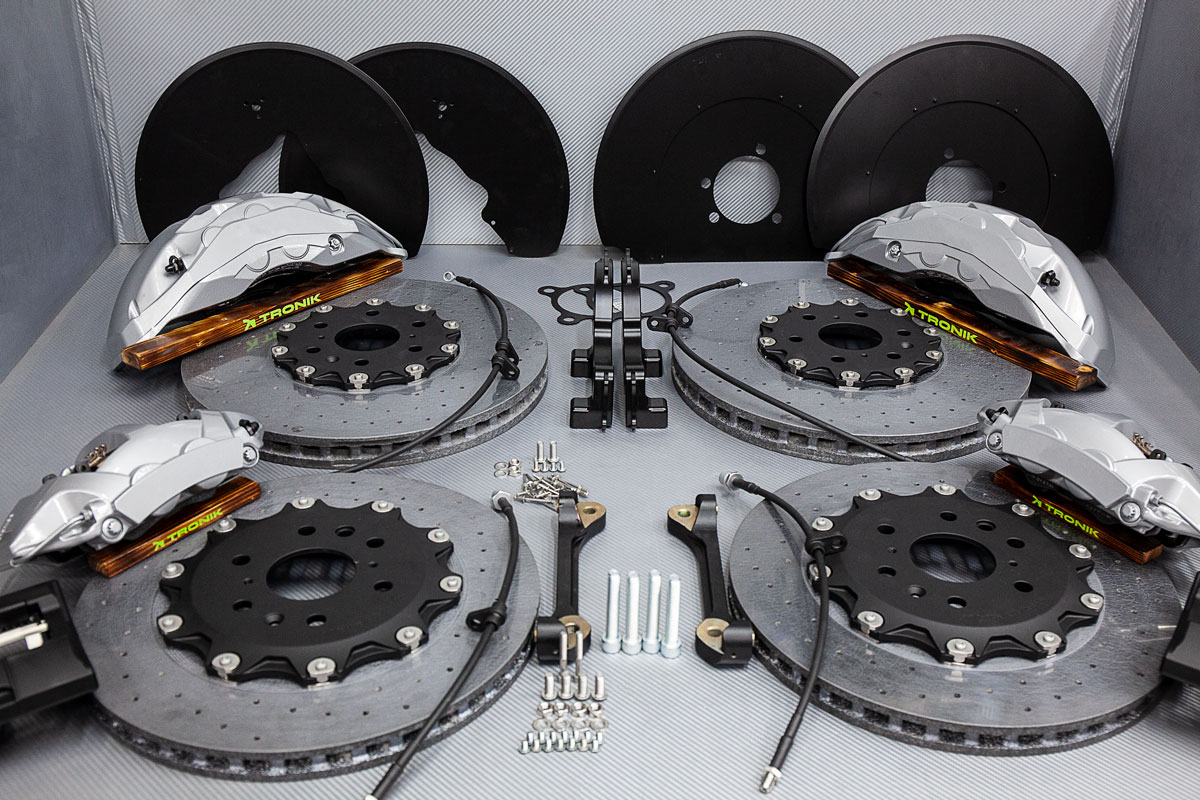 Cadillac-Escalade-carbon-ceramic-brakes-Tipic-6.jpg - TRONIK.AE