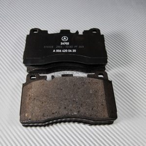Rear carbon-ceramic pads for Mercedes-Benz AMG W212/W197