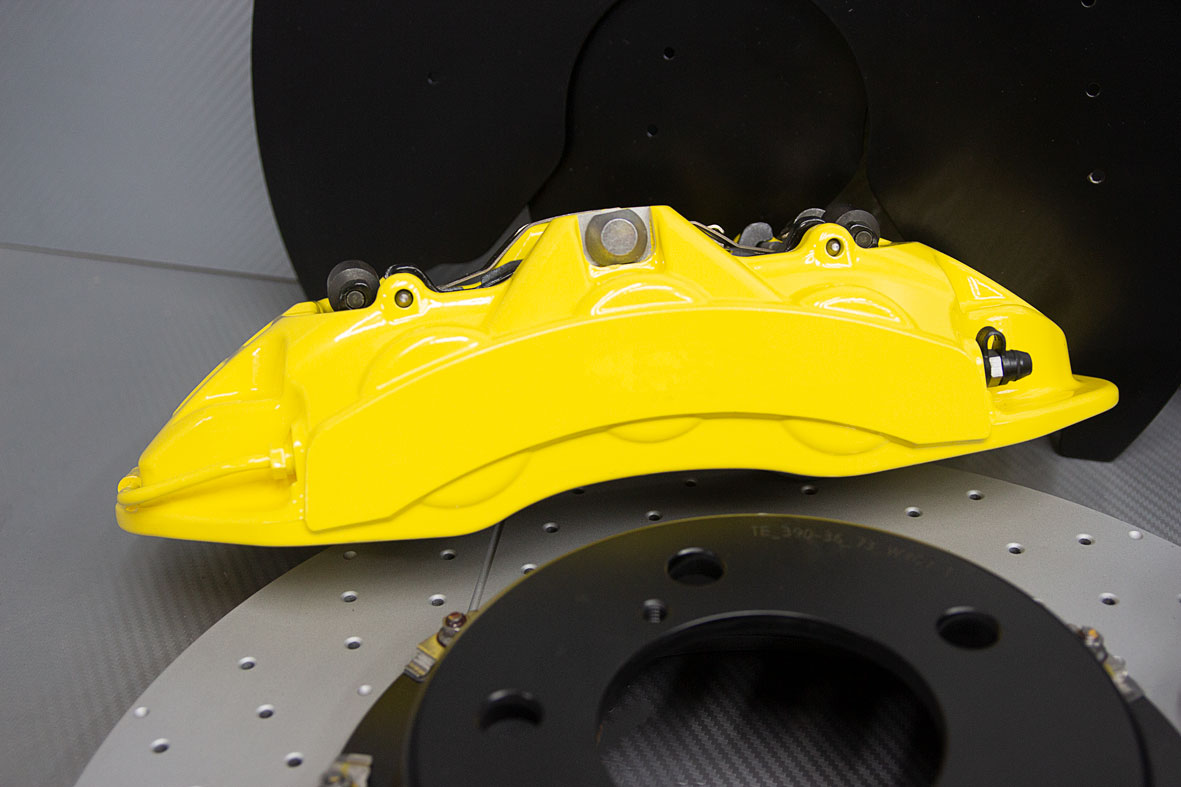 Mercedes-Benz-W463-brakes.-pic.-5-1.jpg - TRONIK.AE