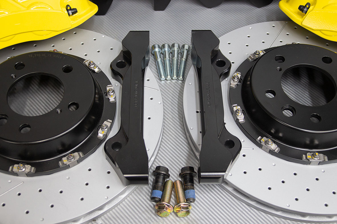 Mercedes-Benz-W463-brakes.-pic.-6-1.jpg - TRONIK.AE
