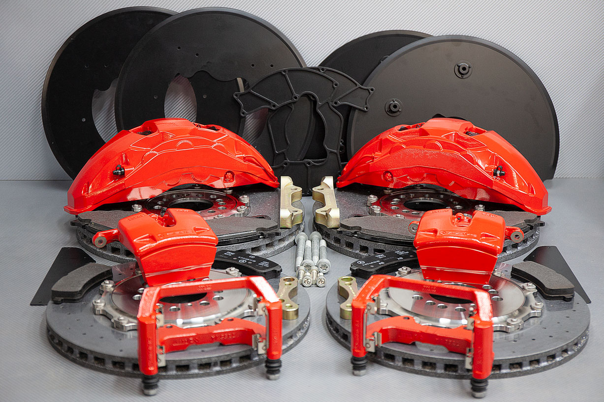 Mercedes-Benz-W463276-carbon-ceramic-brakes.-pic-1.jpg - TRONIK.AE