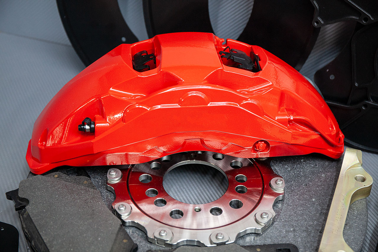 Mercedes-Benz-W463276-carbon-ceramic-brakes.-pic-4.jpg - TRONIK.AE