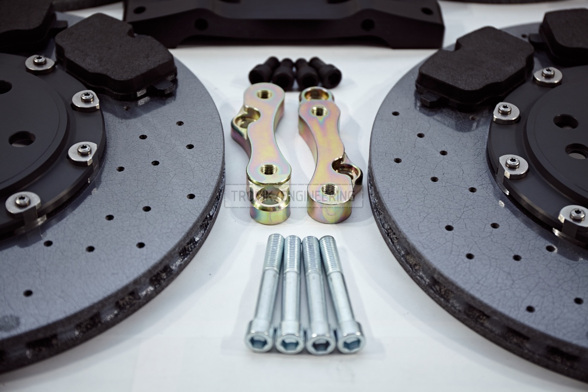 carbon-ceramic-brake-system-set-BMW-G11-pic-4.jpg - TRONIK.AE