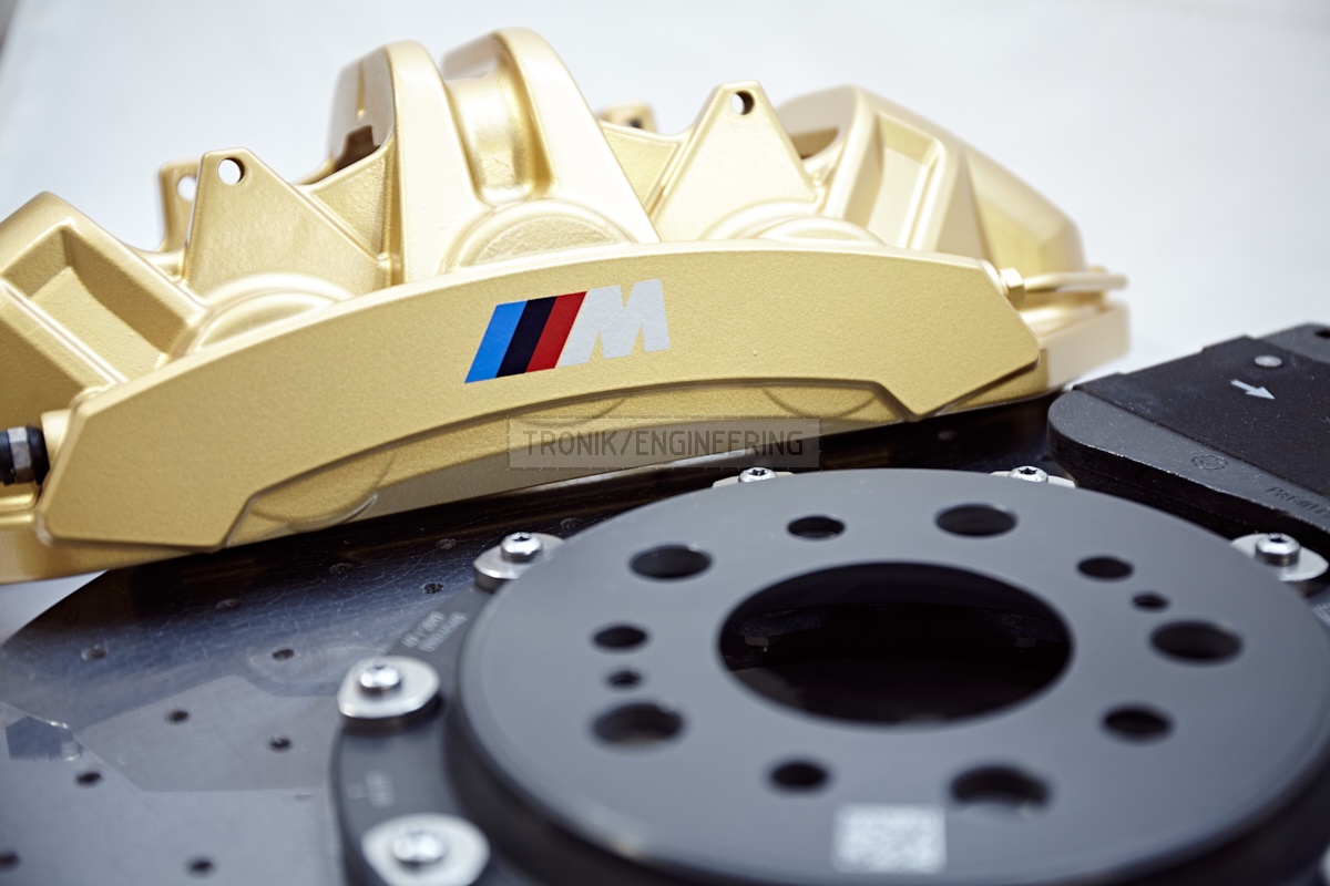 front-left-brake-caliper-pic-1.jpg - TRONIK.AE