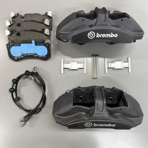 Grey front calipers for GT350R