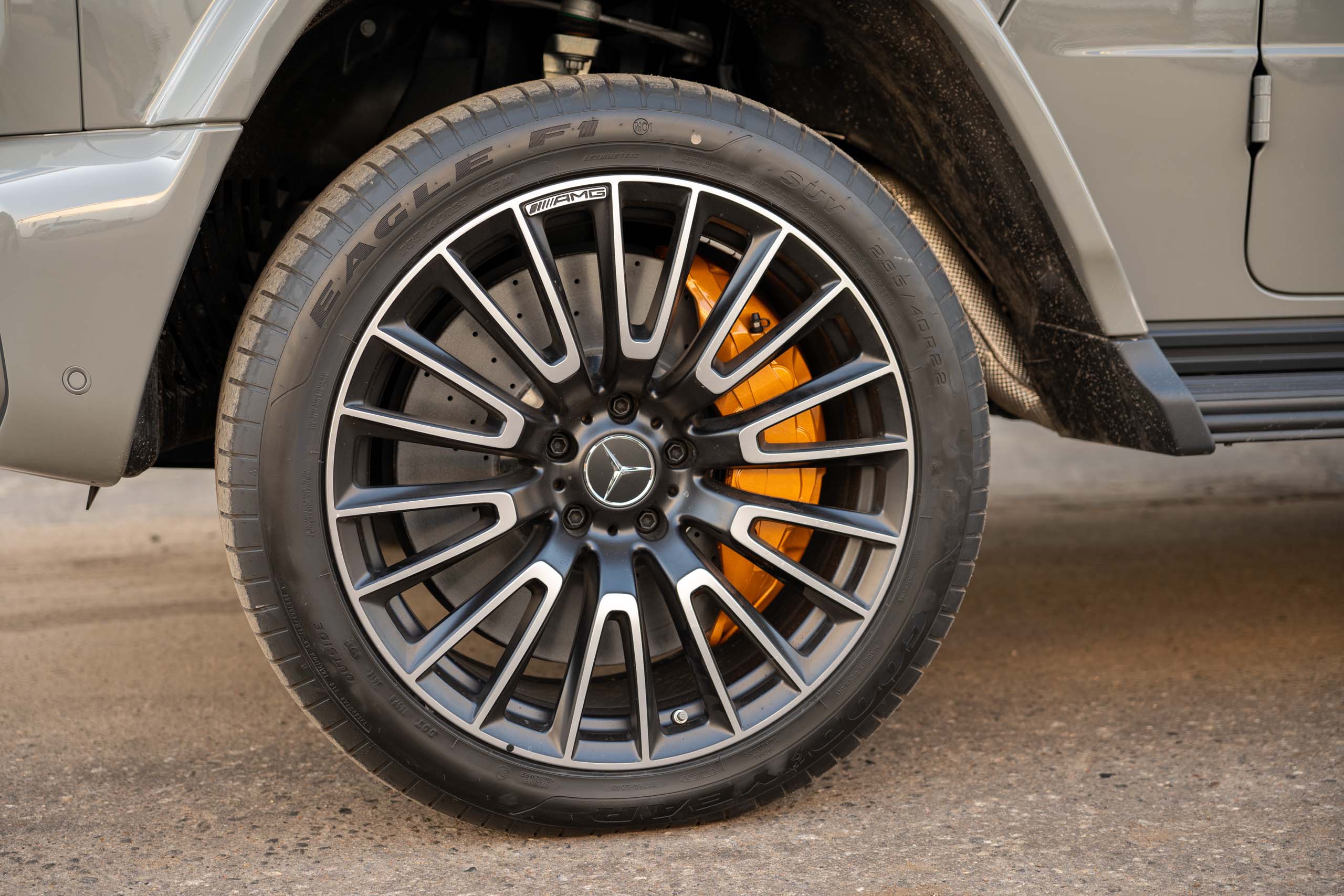 Carbon ceramic brake system for MB W463276 Pic 14 - TRONIK.AE Carbon ceramic brake system for MB W463.276. Pic 14
