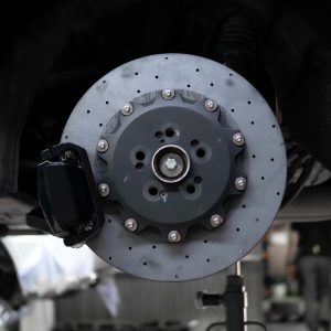 Carbon ceramic brake system for Mercedes-Benz W167. Pic 6