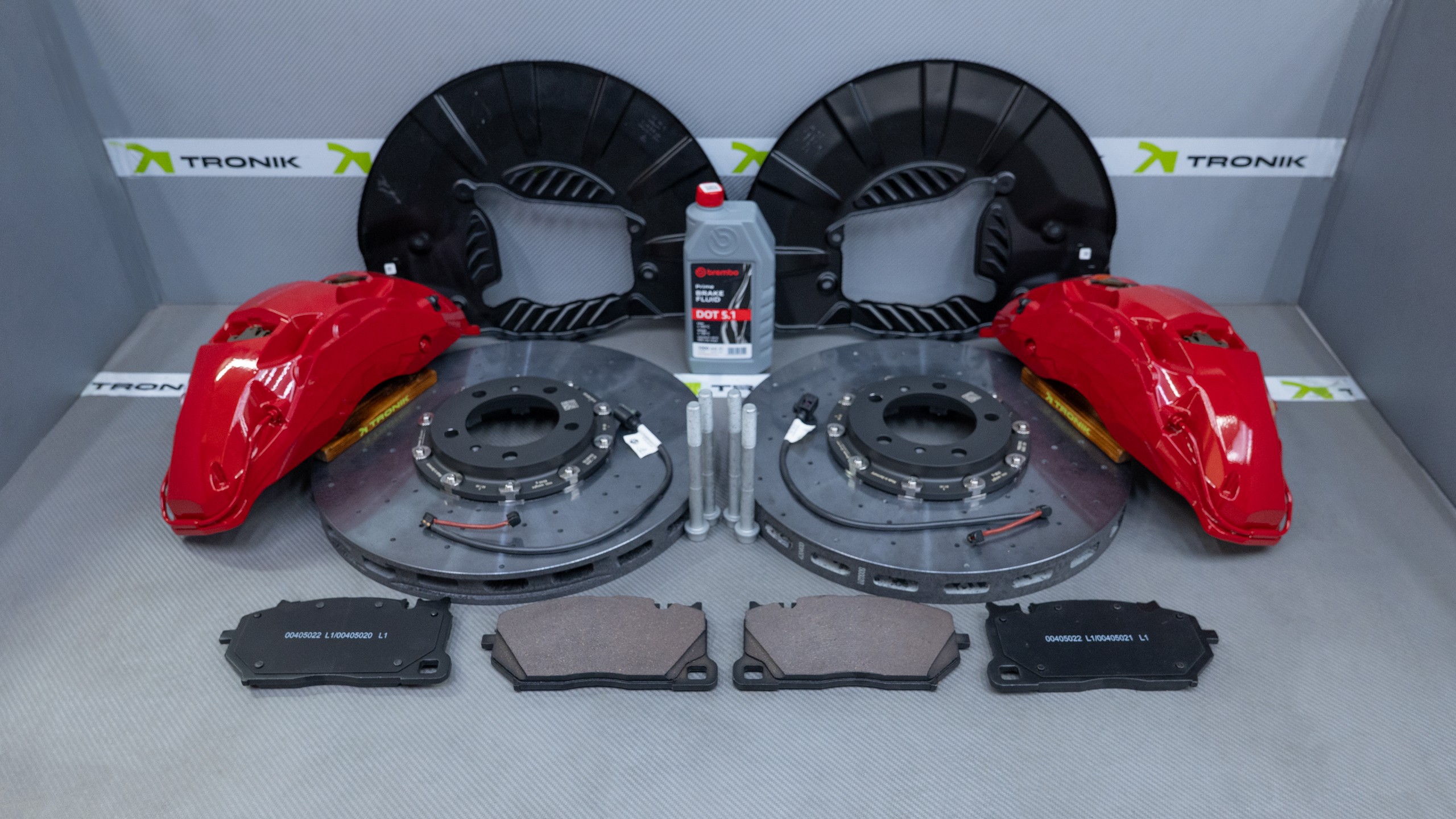 Carbon-ceramic brake system for Porsche Panamera 1