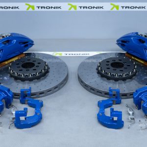 Upgrade kit for BMW G70 brake system