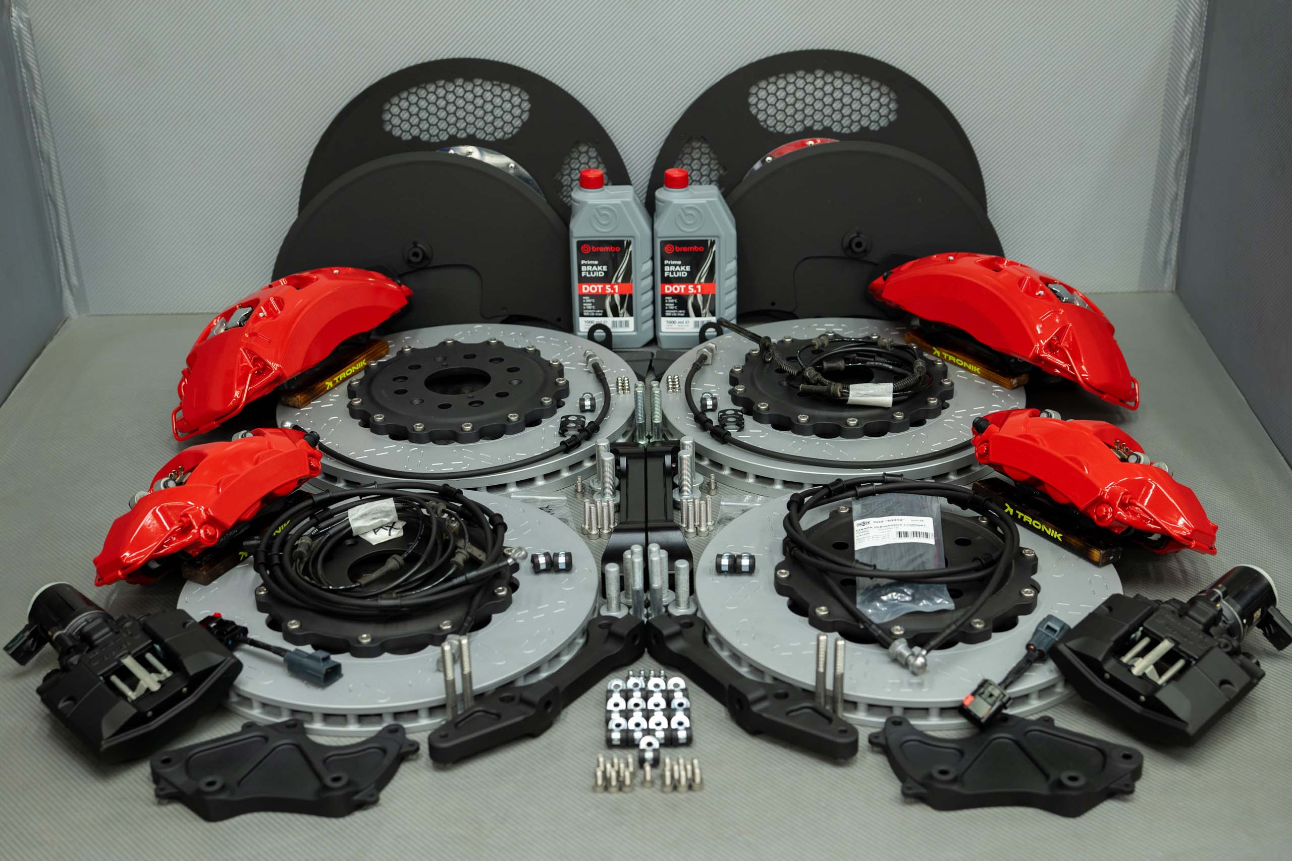 dodge-ram-trx-brakes-kit-pic-1-4jpg - TRONIK.AE